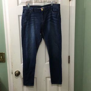 Juicy couture size 12 jeans/jegging material